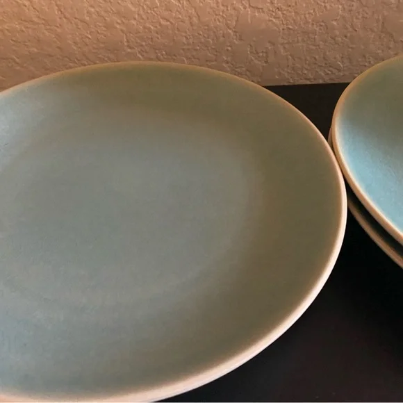 4 West Elm Light Blue Alta Organic Reactive Crackle Glaze Stoneware 8” Plates - Picture 6 of 15